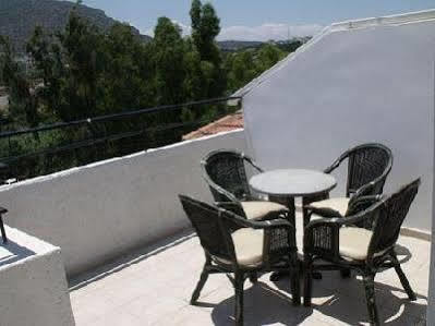 Aparthotel Haris 3*